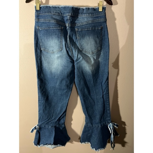 The republic Stylish Blue Denim Jeans with Flared Hem - Picture 2 of 3